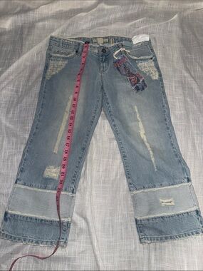Colin’s Light Blue Distressed Wide-Leg Jeans